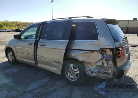 2005 Honda Odyssey Exl z USA, uszkodzony, nr VIN 5FNRL387X5B099114
